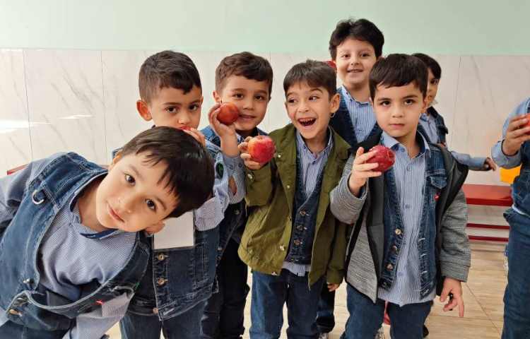 میان وعده آبان ماه 1