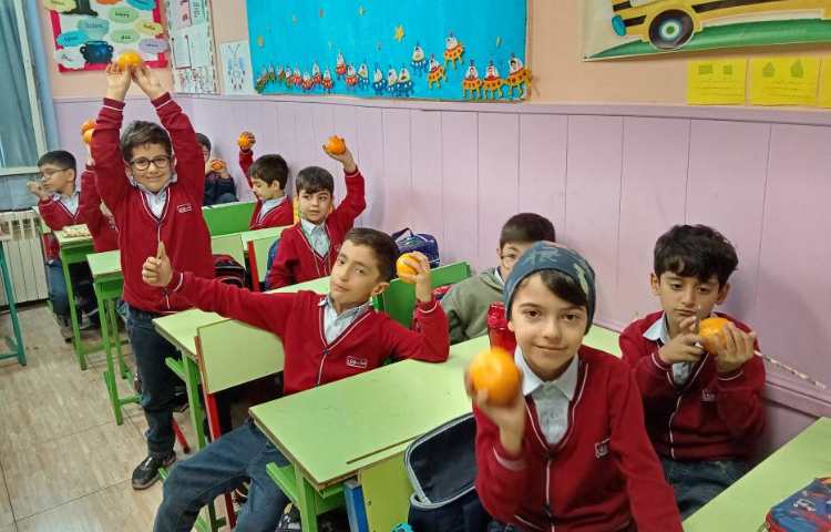 میان وعده آبان ماه 1