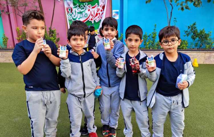 میان وعده آبان ماه 3