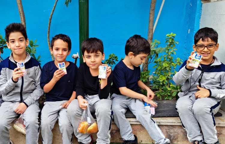 میان وعده آبان ماه 3