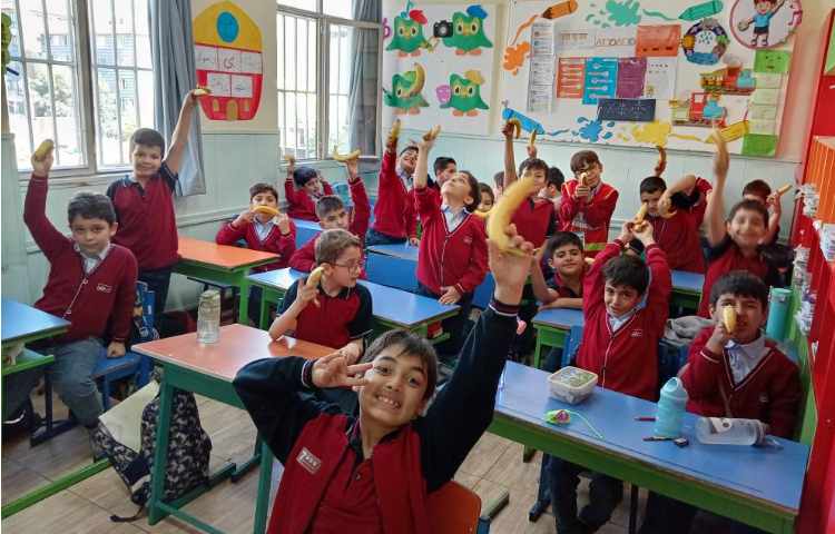 میان وعده آبان ماه 3