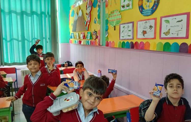 میان وعده آبان ماه 3