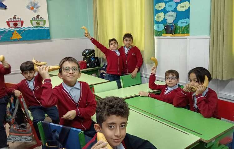 میان وعده آبان ماه 3