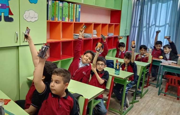 میان وعده آبان ماه 5