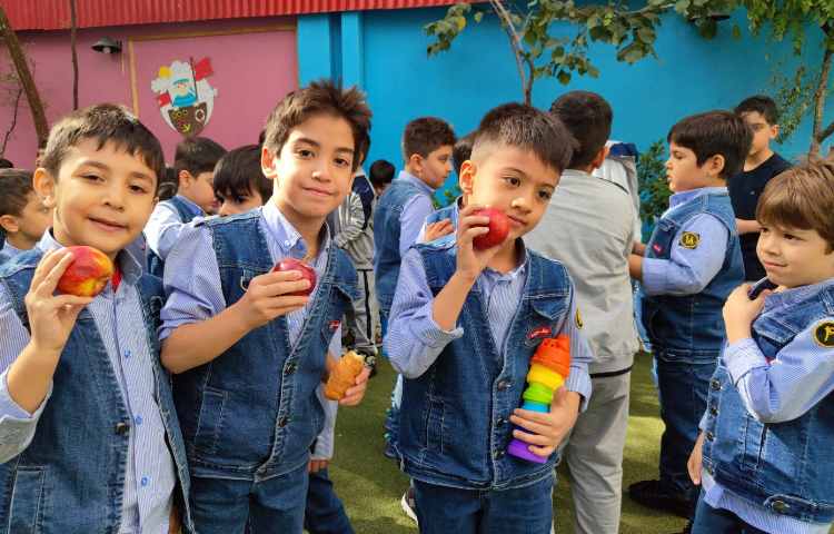 میان وعده آبان ماه 6