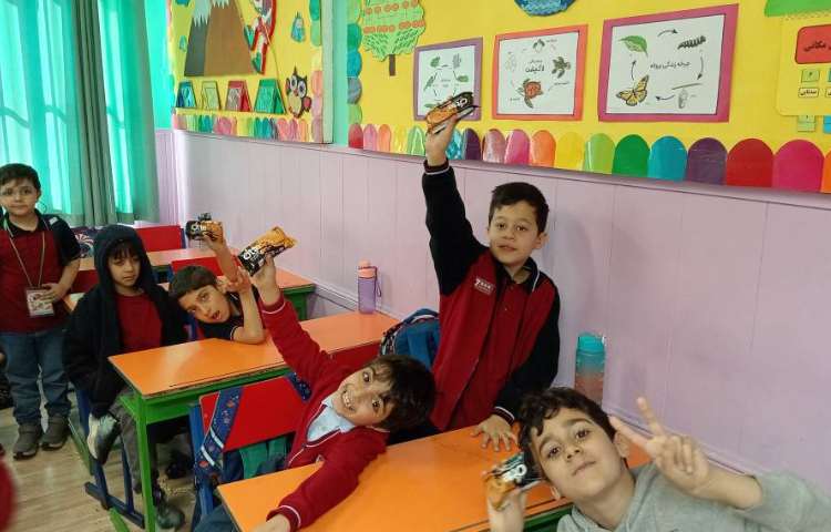 میان وعده آبان ماه 6