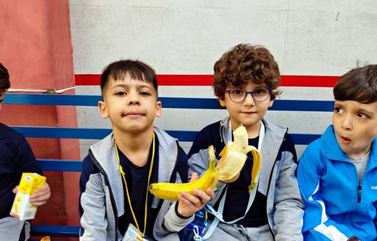 میان وعده آبان ماه 7