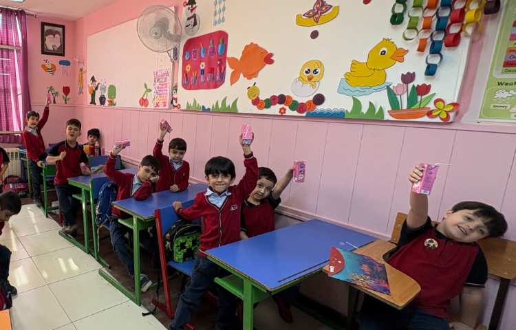 میان وعده آبان ماه 8