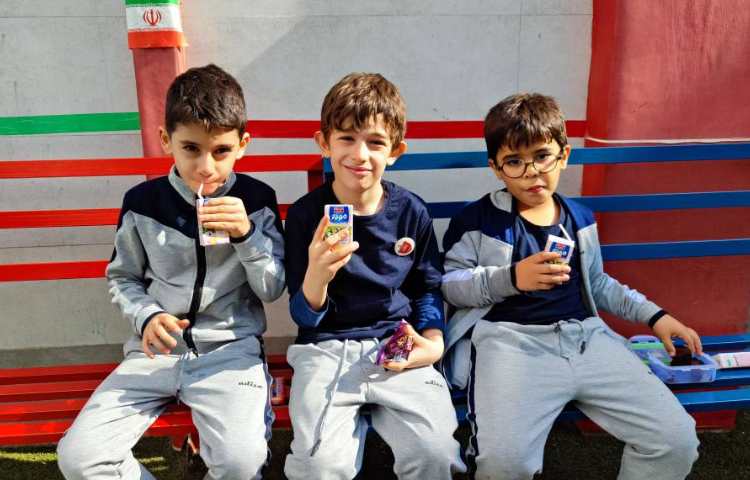 میان وعده آبان ماه