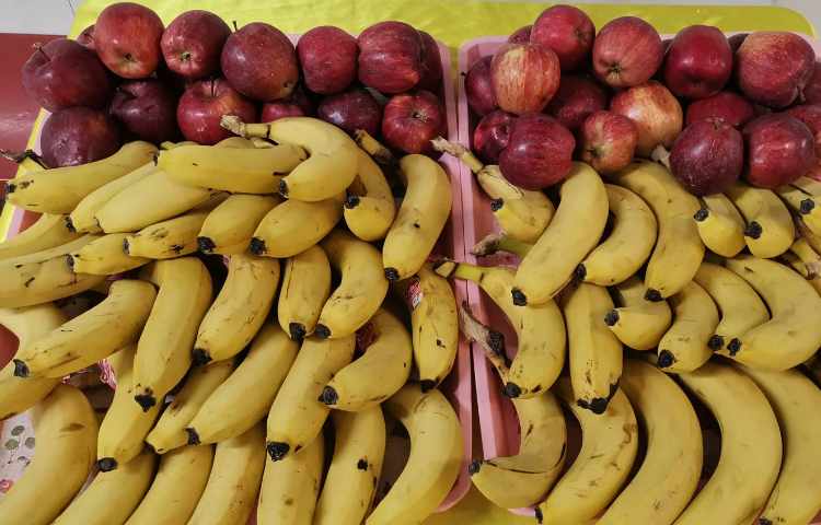 میان وعده آبان 1