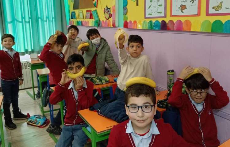 میان وعده آذرماه 2