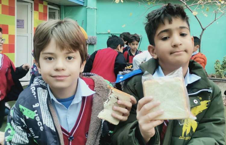 میان وعده آذرماه 3