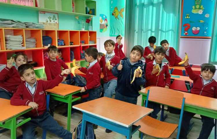 میان وعده آذرماه 5