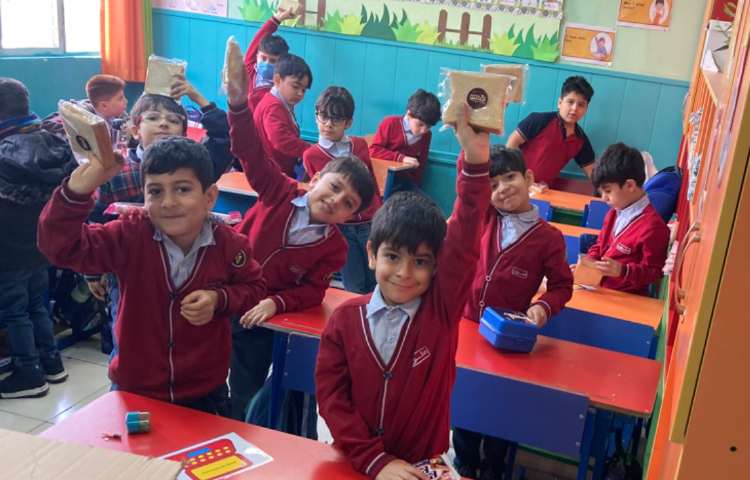 میان وعده آذرماه 6