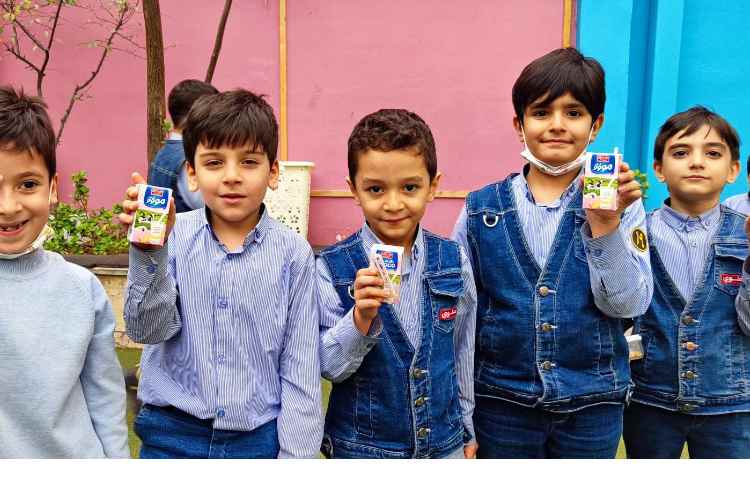 میان وعده آذرماه