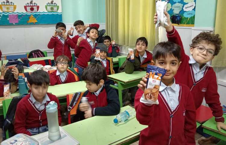 میان وعده آذر ماه 1