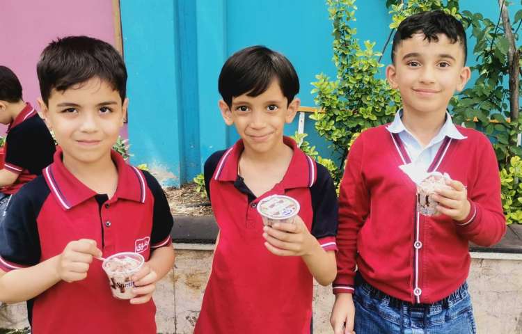 میان وعده اردیبهشت ماه 1