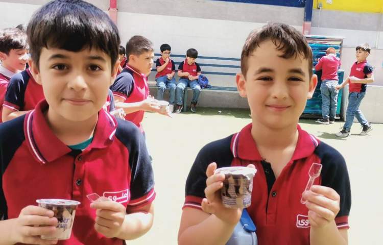 میان وعده اردیبهشت ماه 12