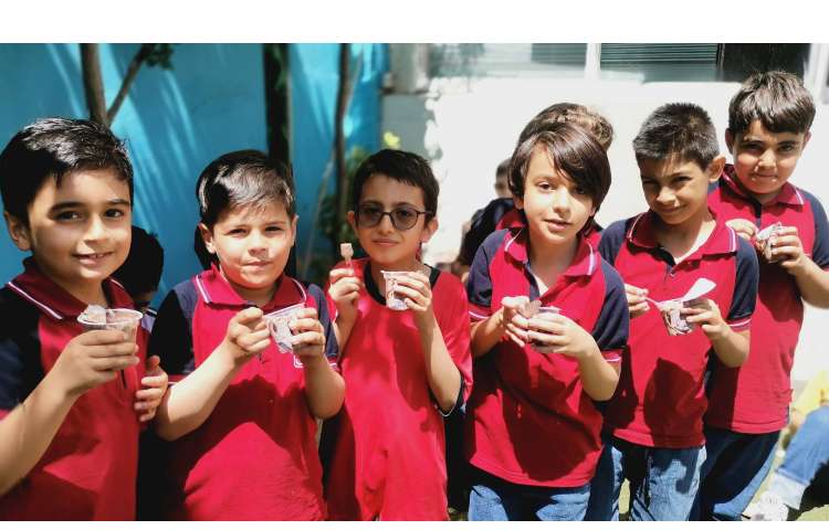 میان وعده اردیبهشت ماه 13