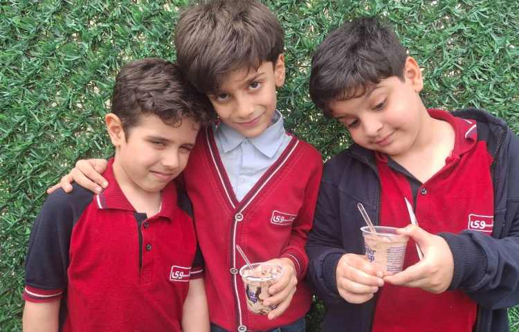 میان وعده اردیبهشت ماه 14