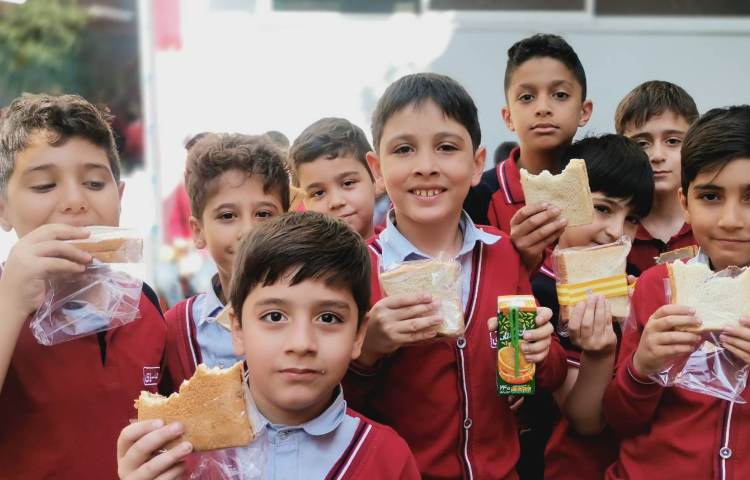 میان وعده اردیبهشت ماه 2