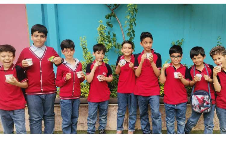 میان وعده اردیبهشت ماه 22