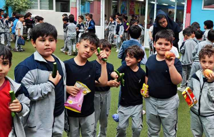 میان وعده اردیبهشت ماه 3