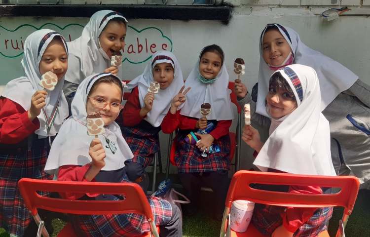 میان وعده امروز دانش آموزان عزیز 3