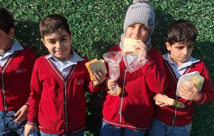 میان وعده بهمن ماه 1