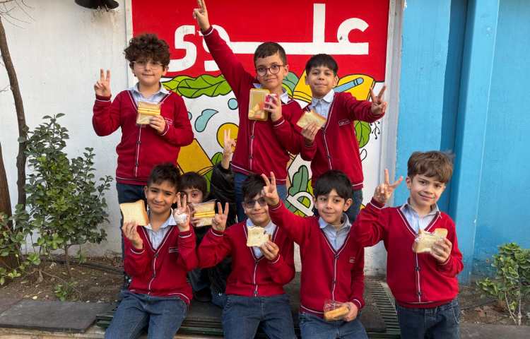 میان وعده بهمن ماه 1