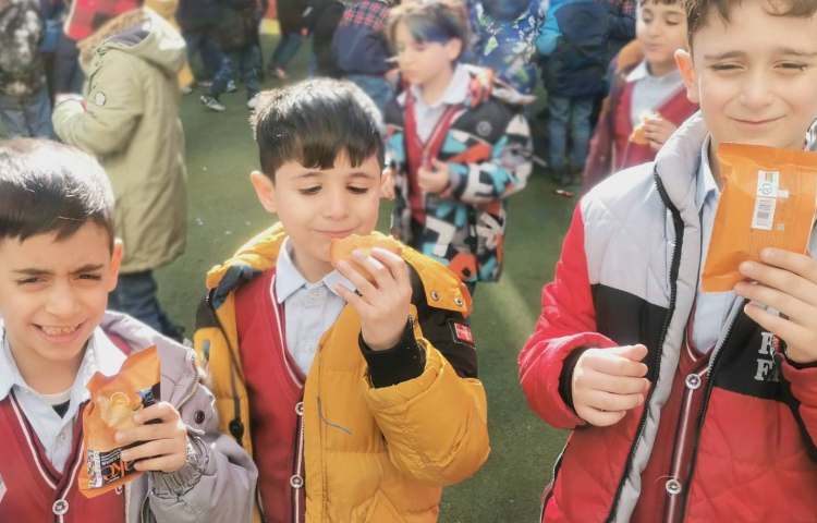 میان وعده بهمن ماه 11