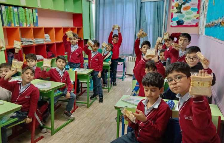 میان وعده بهمن ماه 11