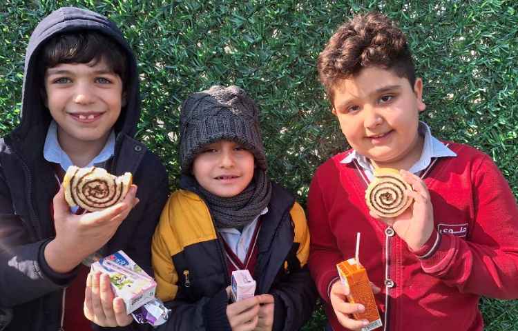 میان وعده بهمن ماه 3