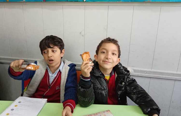 میان وعده بهمن ماه 4