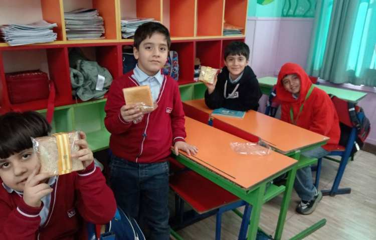 میان وعده بهمن ماه 5