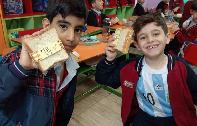 میان وعده بهمن ماه 5