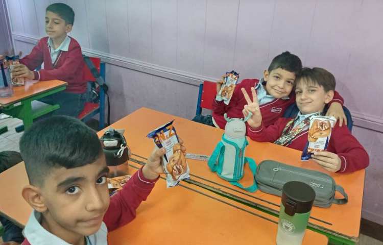 میان وعده بهمن ماه 5