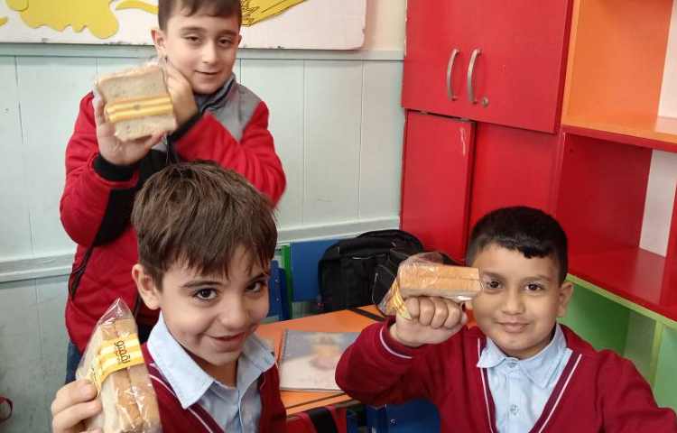 میان وعده بهمن ماه 8