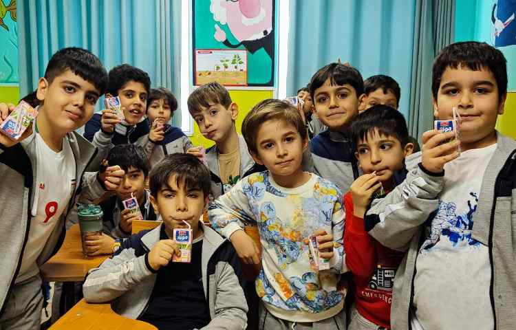 میان وعده بهمن ماه