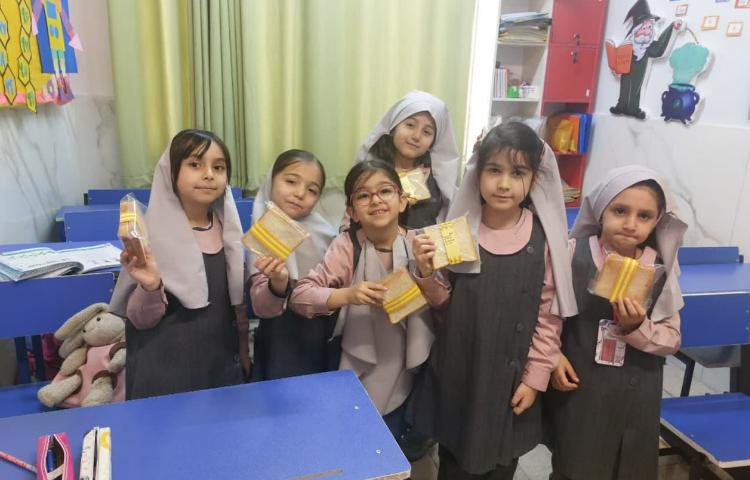 میان وعده خوشمزه 4