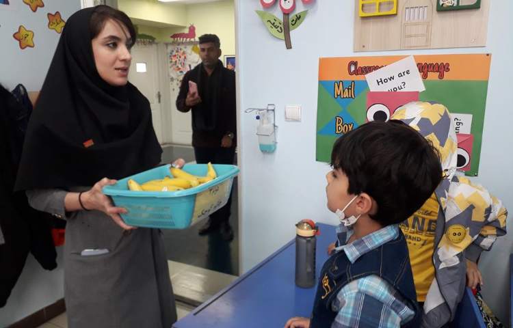 میان وعده دانش آموزان دبستان علوی 7