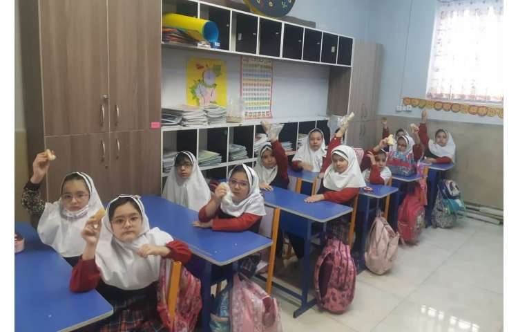 میان وعده دانش آموزی و نظارت بر لقمه صبحانه 4