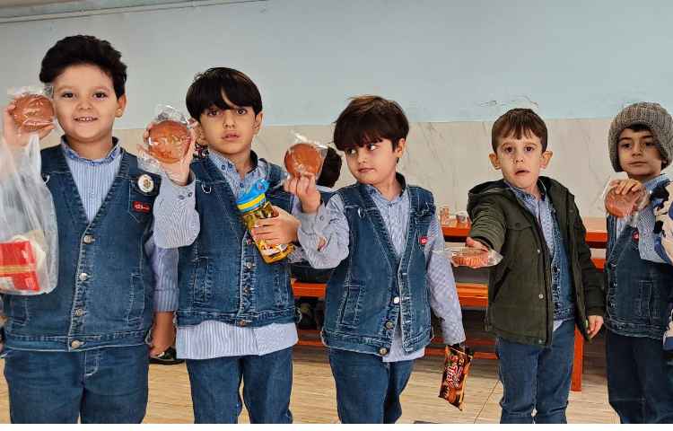 میان وعده دی ماه 3