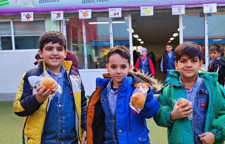 میان وعده دی ماه 5