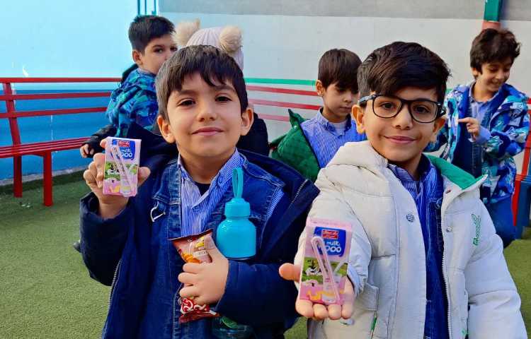 میان وعده دی ماه