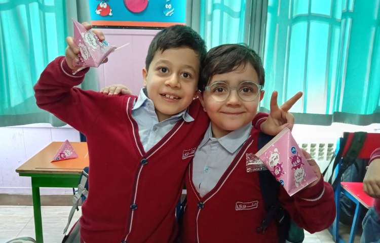 میان وعده دی ماه