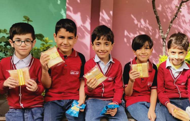 میان وعده فروردین ماه 1