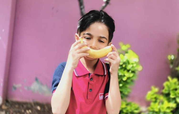 میان وعده فروردین ماه 1