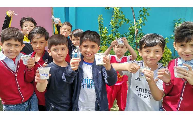 میان وعده فروردین ماه 10