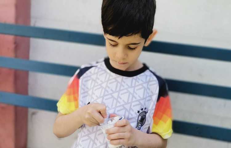 میان وعده فروردین ماه 11